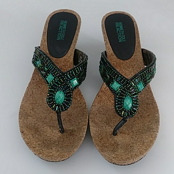 KENNETH COLE REACTION TURQUOISE BEADED SANDALS 8.5 - Picture 1 of 8